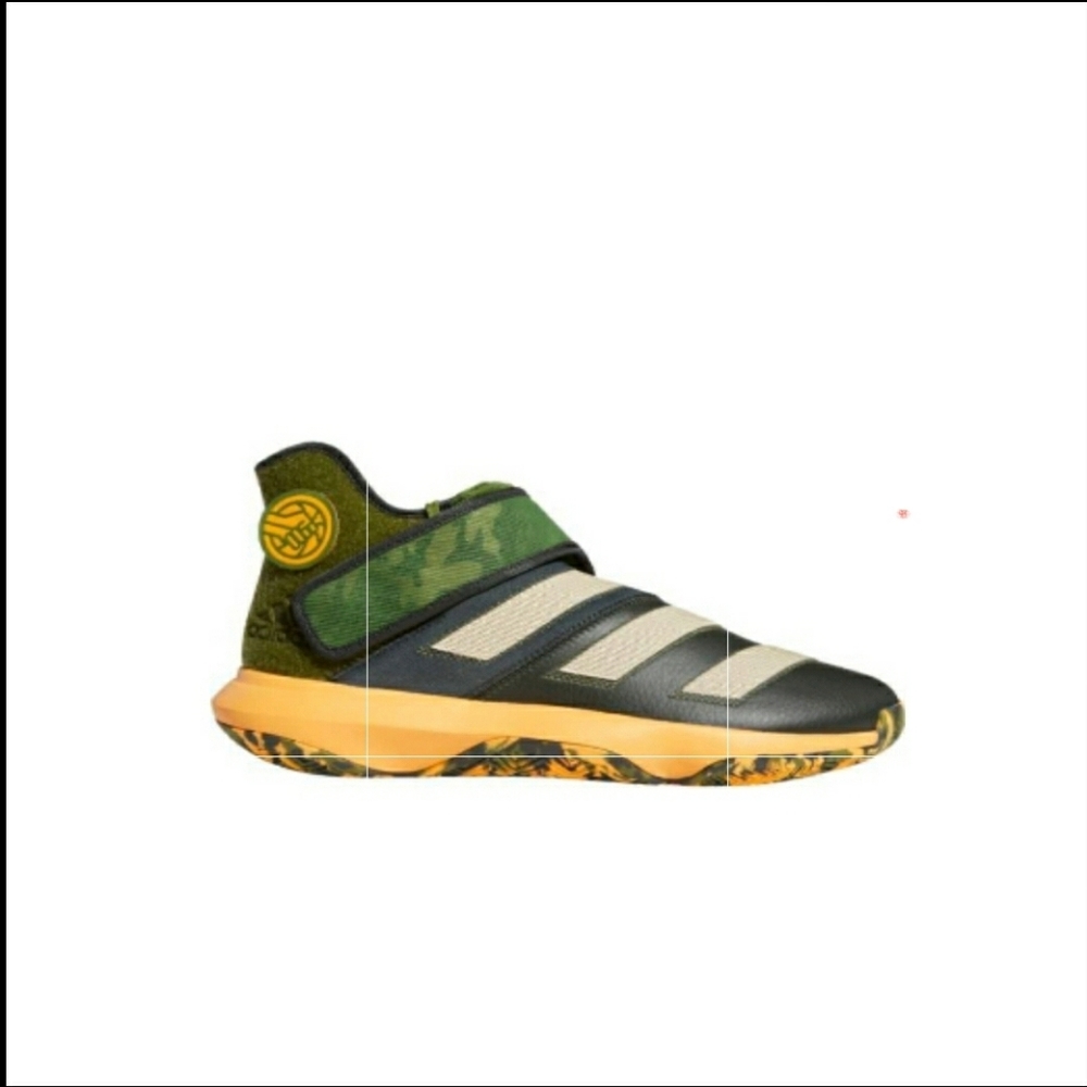 Mens basketball shoes